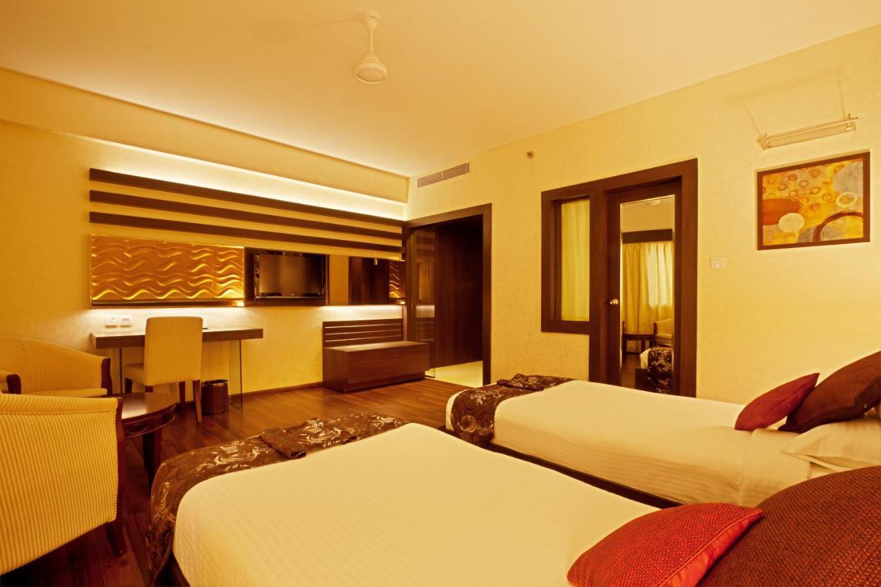 The Central Park Rourkela Экстерьер фото